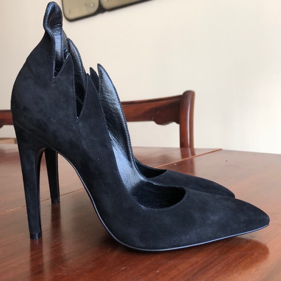 Bottega Veneta black suede flame runway heels - Picture 5 of 12